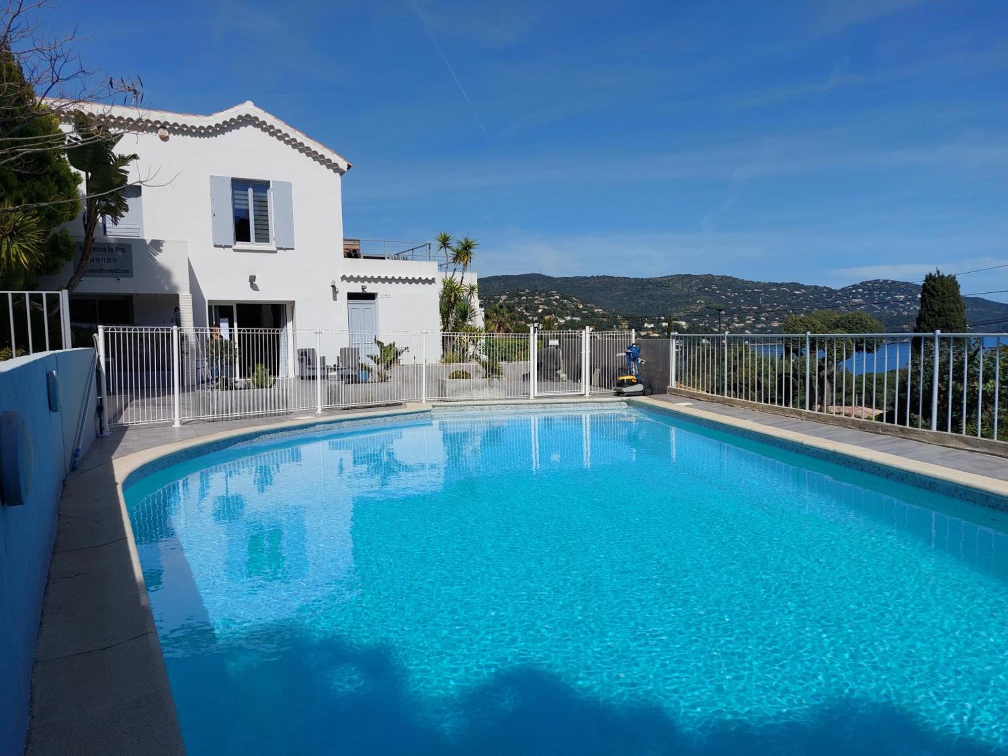 Residence Le Mas Le Lavandou Dış mekan fotoğraf